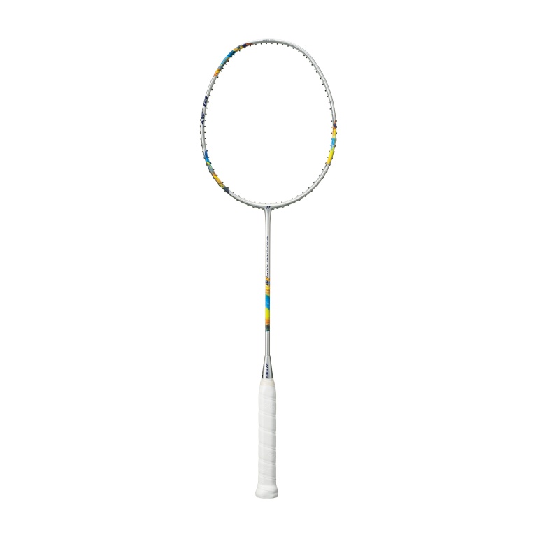 Yonex Badmintonschläger Nanoflare 700 Play (leicht grifflastig, flexibel) 2025 silber - besaitet -
